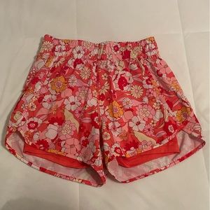 Floral Shorts - Avia size small